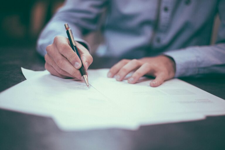 ¿Cuánto cuesta revocar un poder notarial en Chile?
